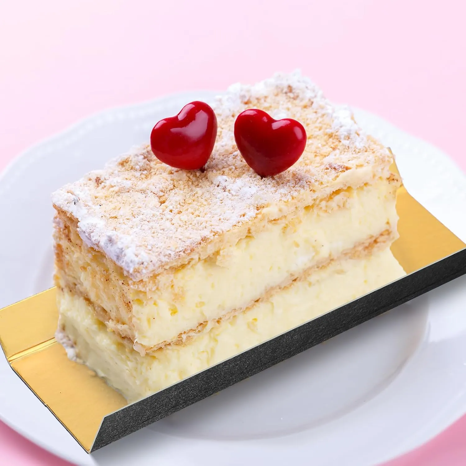 200 Pcs 200 Pcs Mini Rectangular Foldable Paper Cardboard Cake Board Plates Bulk Mini Mousse Cake Bases Cardboards for Dessert Pastry Display Trays (Gold,Black)