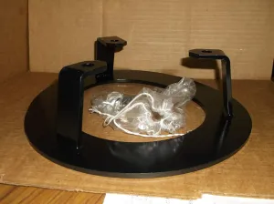 2058721 FLOOR SUPPORTING 3-FEET STEEL BASE STAND