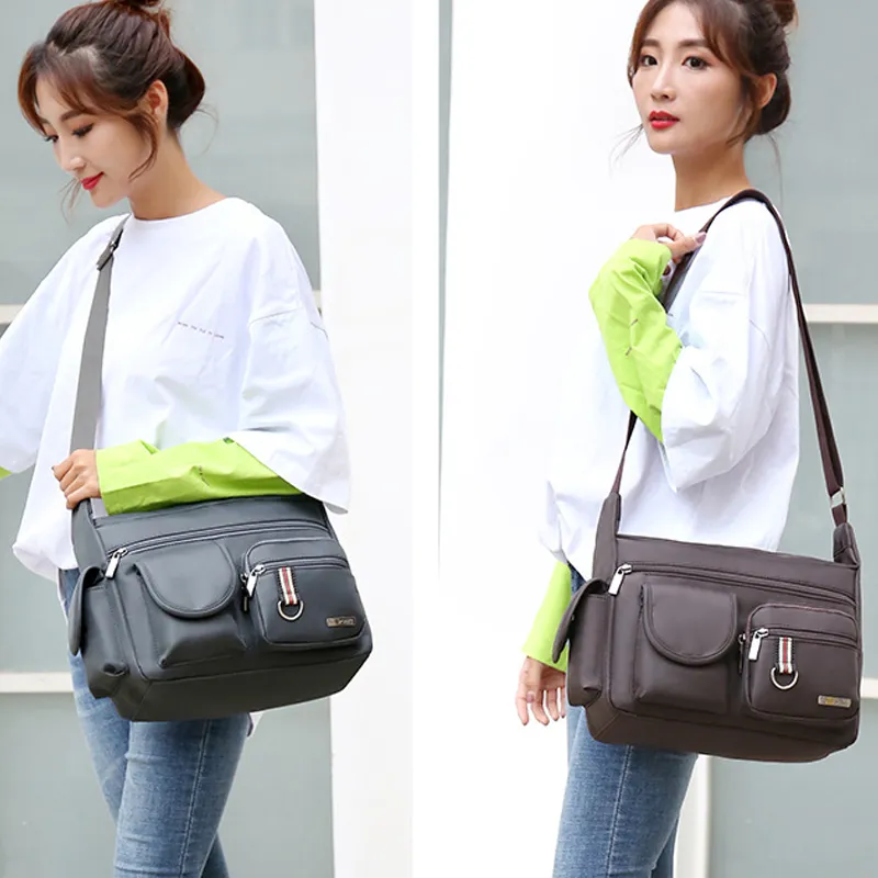 Aleck | Multi-Pocket Shoulder Bag with Adjustable Strap
