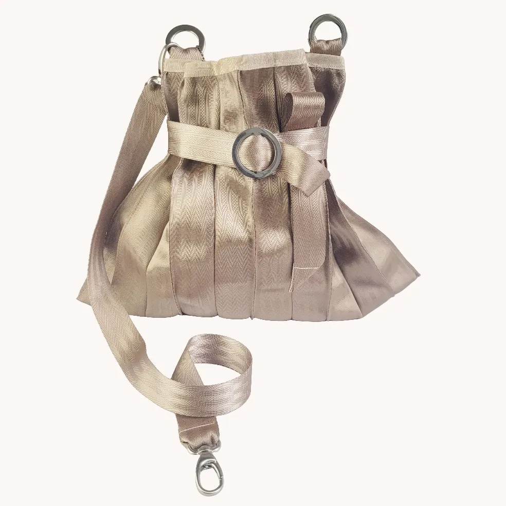 Concertina bag