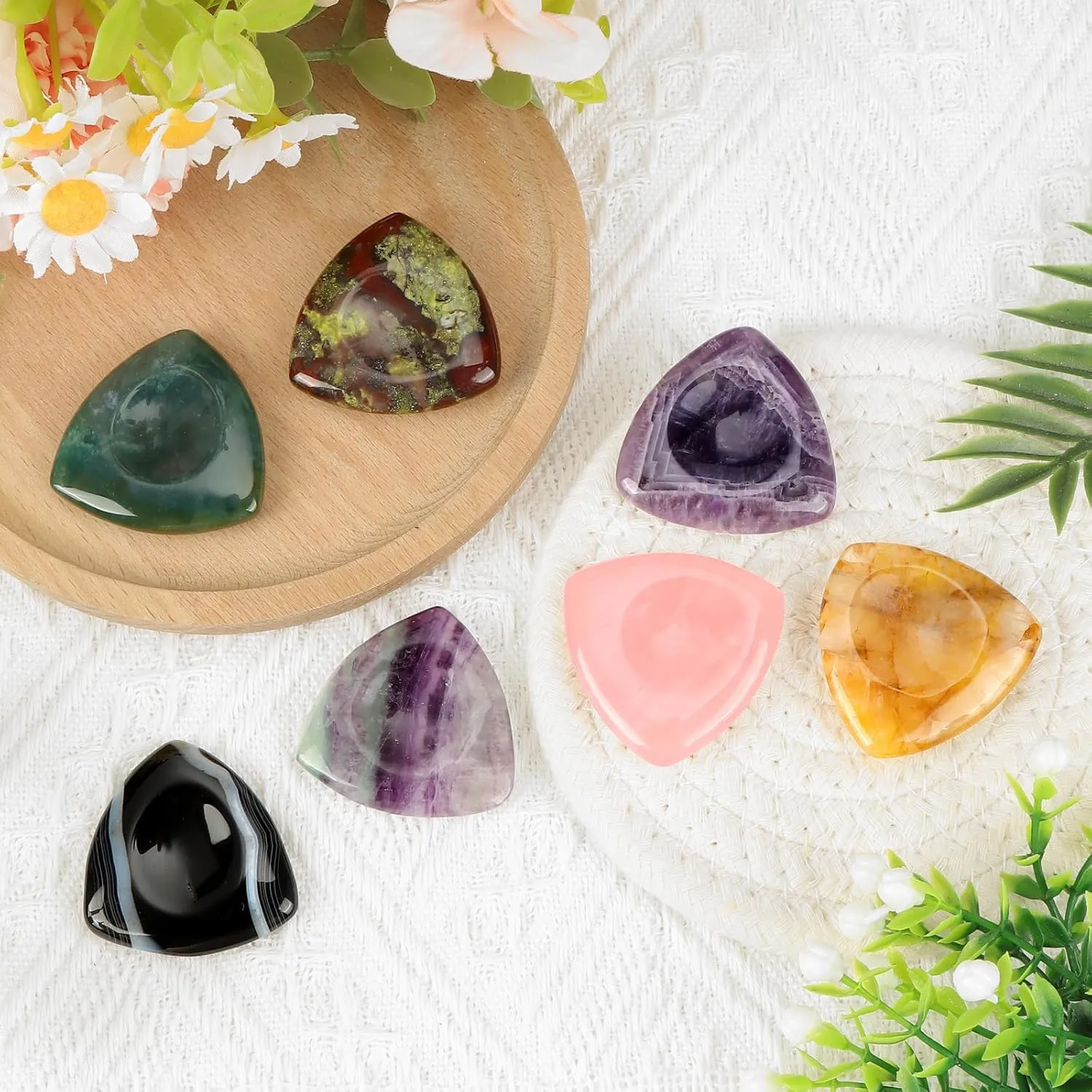 Crystal Thumb Worry Stone Black Banded Agate 1.6" Triangle Chakra Healing Reiki Pocket Palm Stones for Anxiety Stress Meditation, 2 Pieces