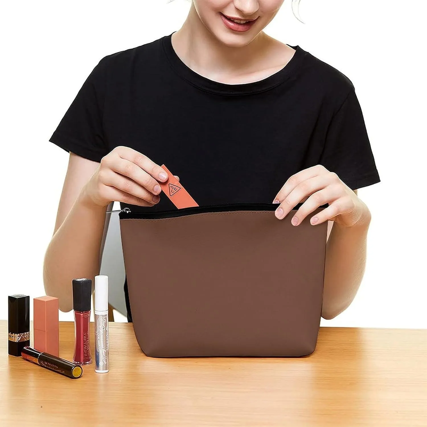 Elegant Makeup Bag, Brown Solid Color Classic Elegant Cosmetic Bag Large Capacity Pouch Portable Organizer for Men & Women