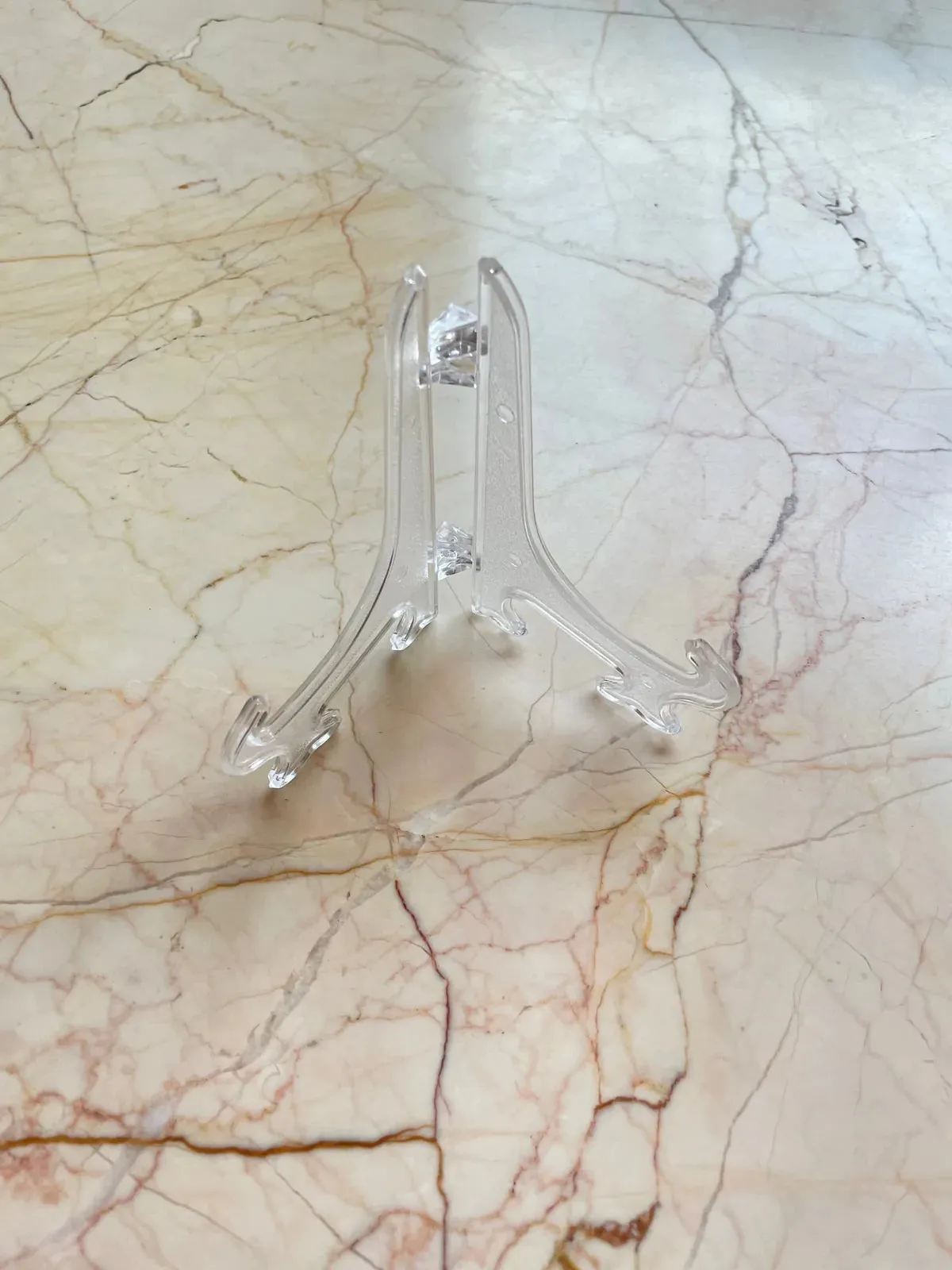 Foldable Acrylic Stand - big