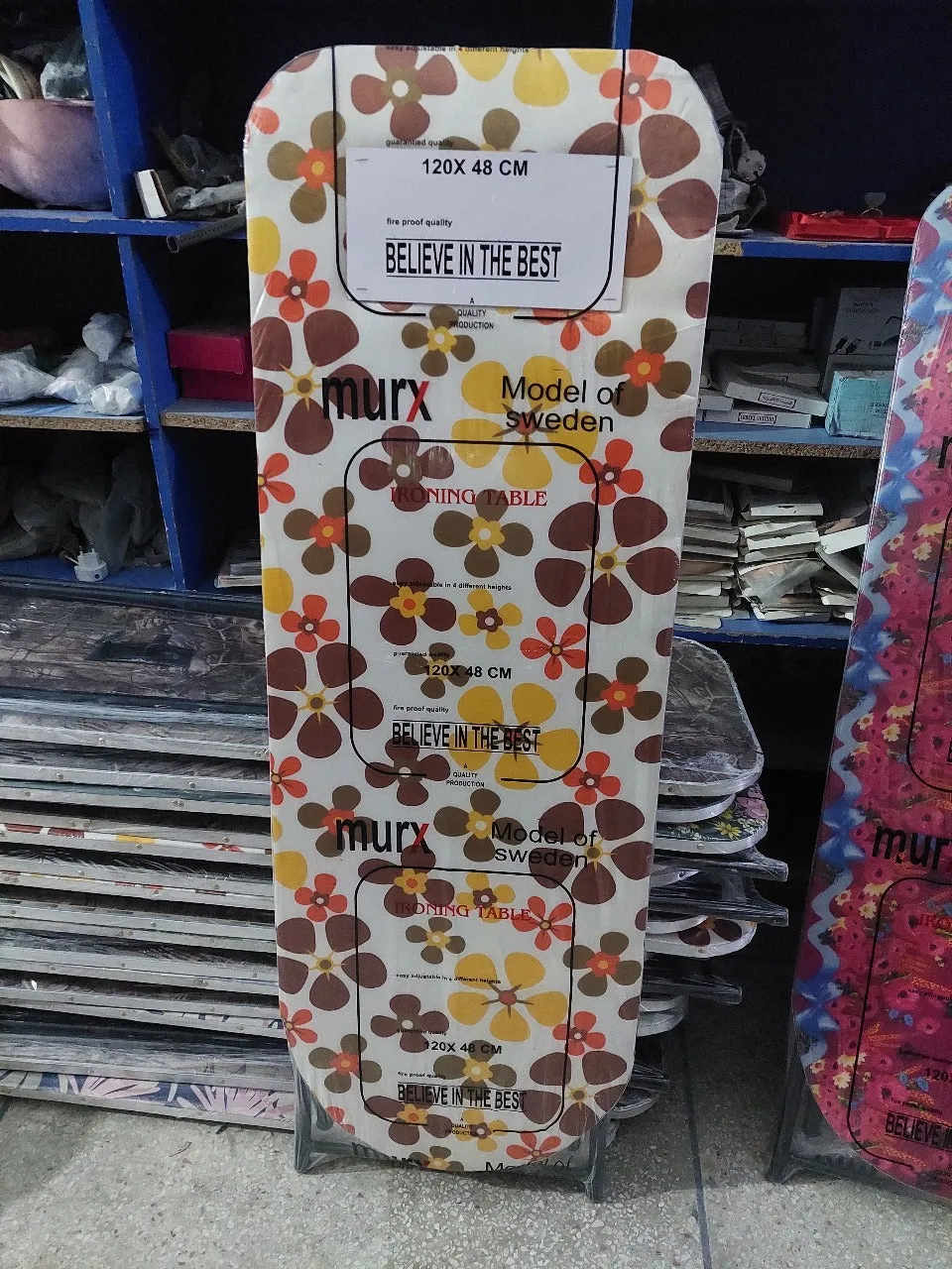 Folding Iron Stand Metal Extra Large Adjustable Unique and Multicolor design
