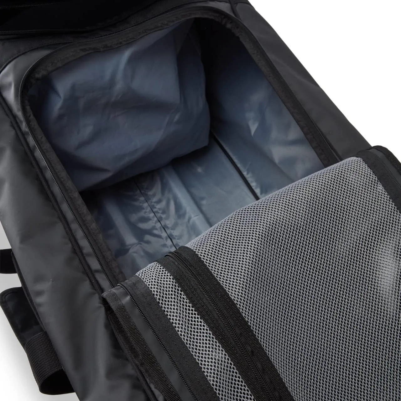 Gill 115 Litre Rolling Jumbo Cargo Bag - Hardwearing & Waterproof with Retractable Handle and Rolling Wheels