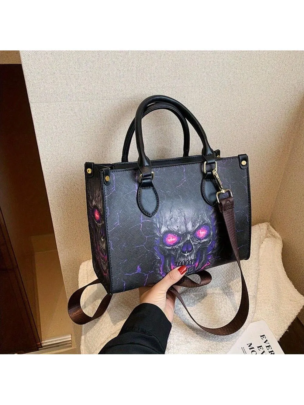Gothic Skull Print Halloween Tote Bag - Stylish & Spacious Shoulder Bag with Zipper Closure