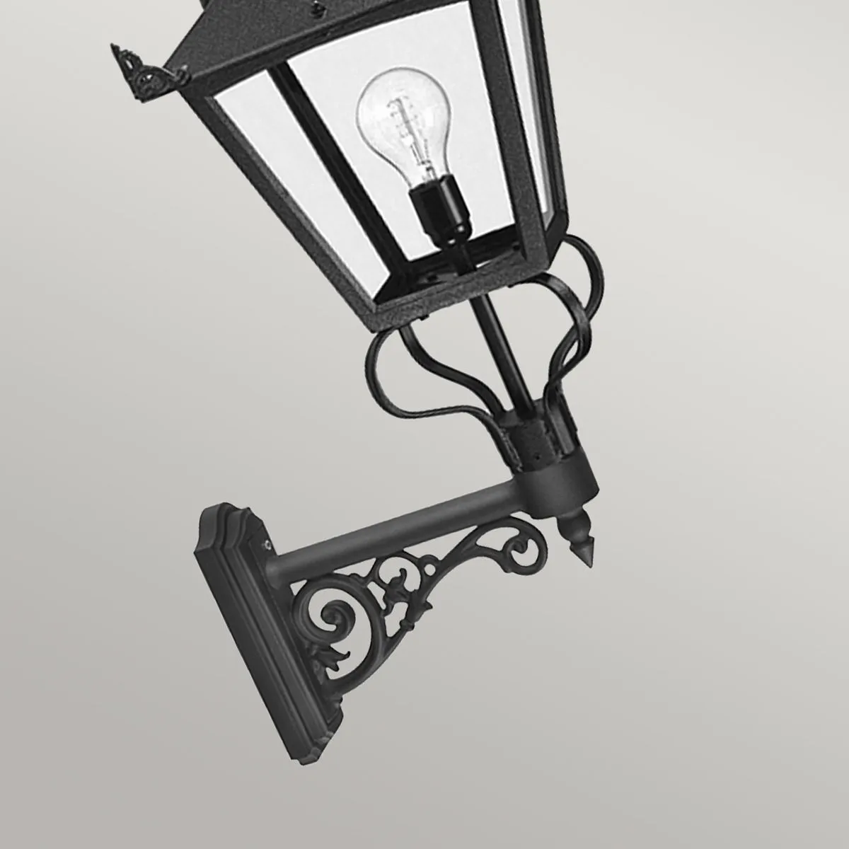 Grampian 1 Light Wall Lantern | Black