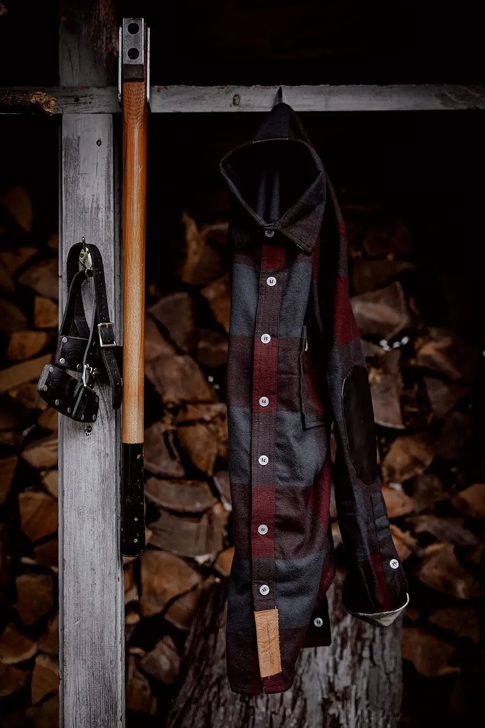 Helko Werk Leather Axe Sheath (Hatchet) - Genuine Leather Sheath for Axes and Hatchets Leather and Axe Cover and Hatchet Cover (Hatchet Black) S121SBK