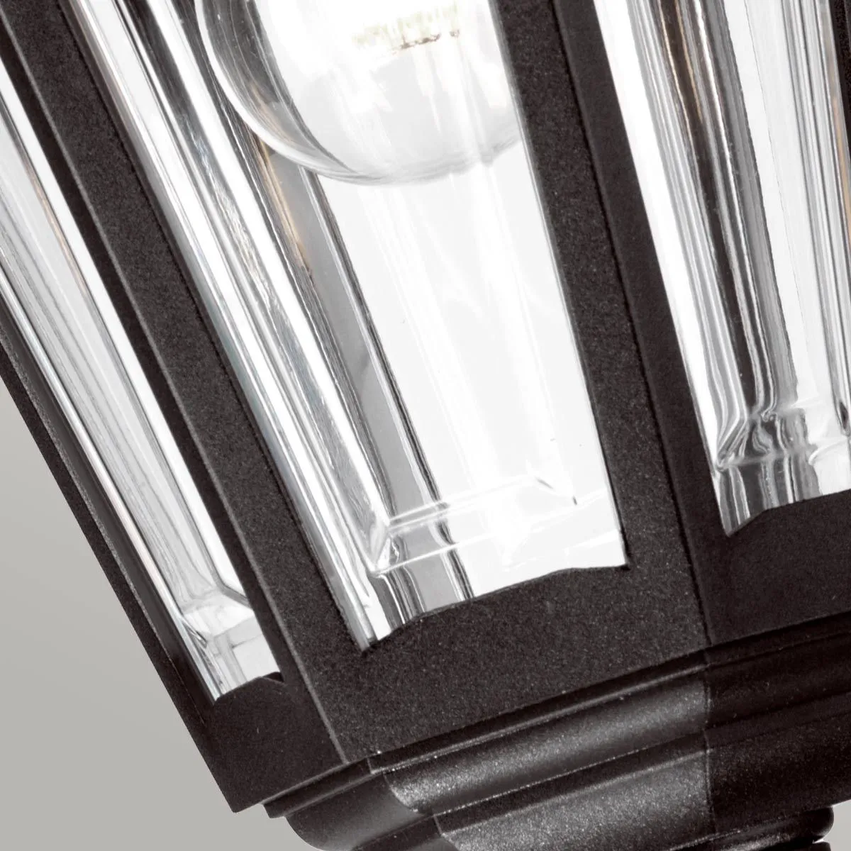 Kinsale 1 Light Chain Lantern | Black