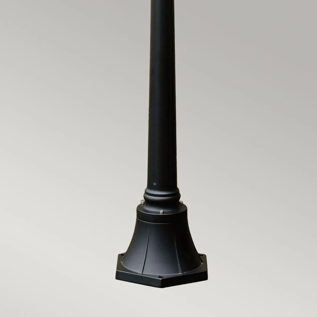 Ledbury 1 Light Lamp Post | Black