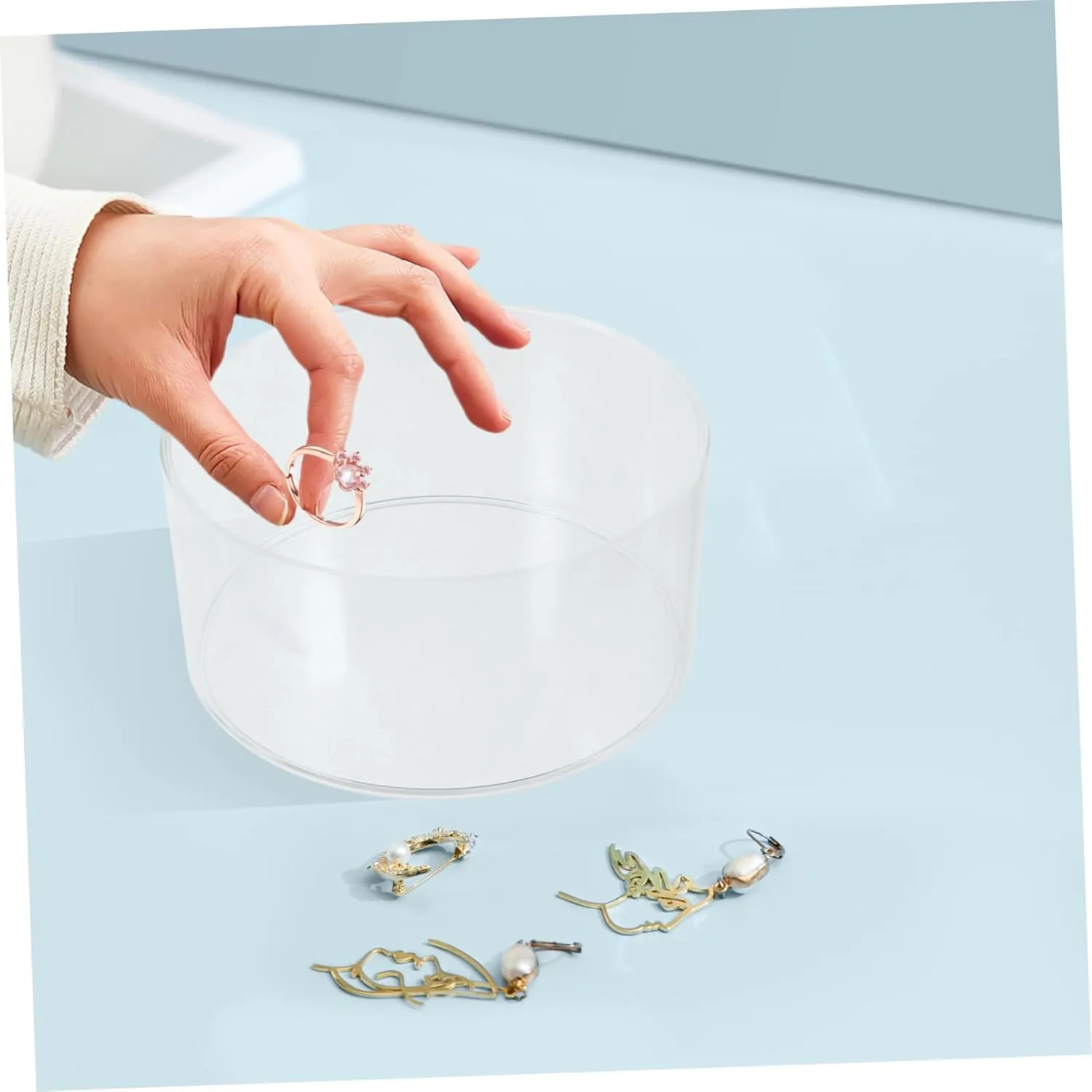 LIFKOME Transparent Jewelry Display Box for Watches Earrings Organizer Elegant Showcase for Home Store and Vanity Keeps Jewelry Organized and Accessible