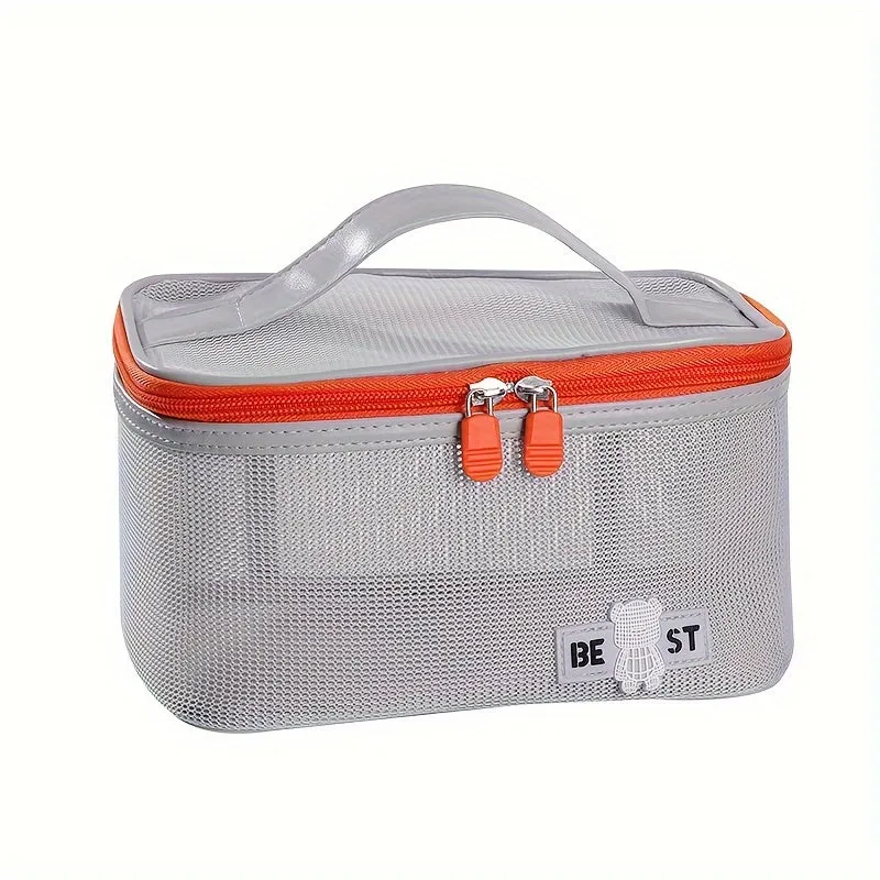 Linda | Versatile and spacious travel essentials bag