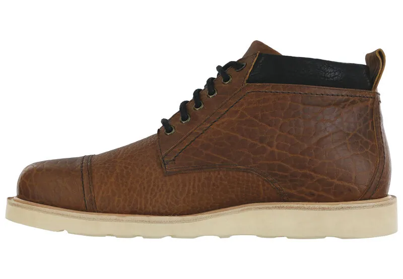 Men's Hatchet Chukka Boot in Bison