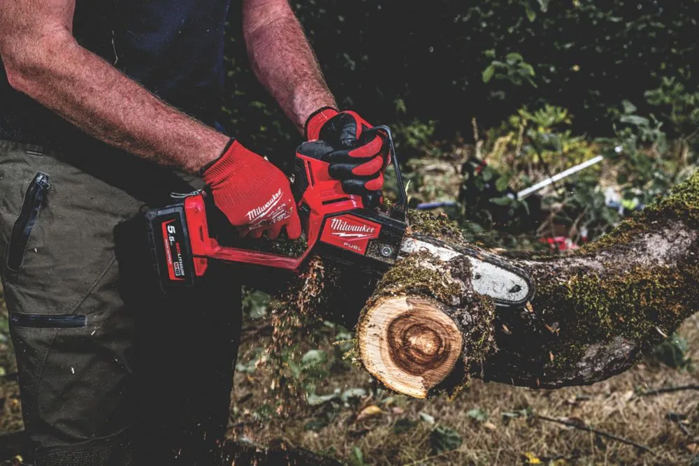 Milwaukee M18 FHS20-0 FUEL 18V Li-Ion RedLithium Brushless Cordless 20cm Chainsaw - Bare