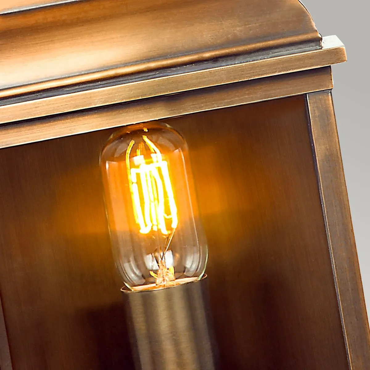 Old Bailey 1 Light Wall Lantern - Brass | Aged Brass