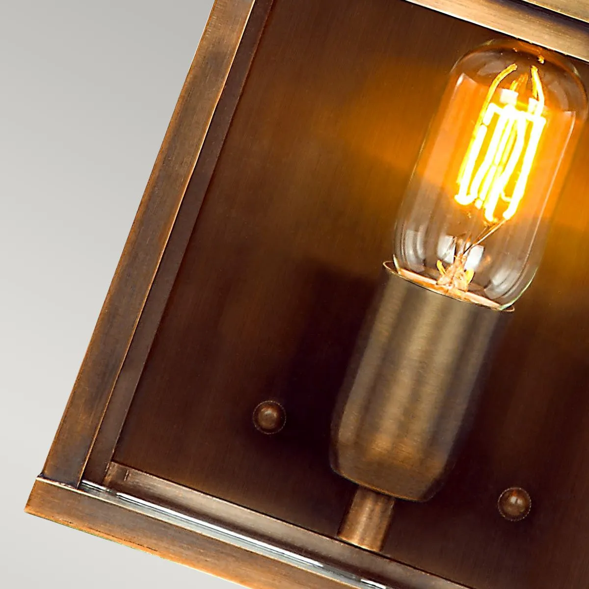 Old Bailey 1 Light Wall Lantern - Brass | Aged Brass