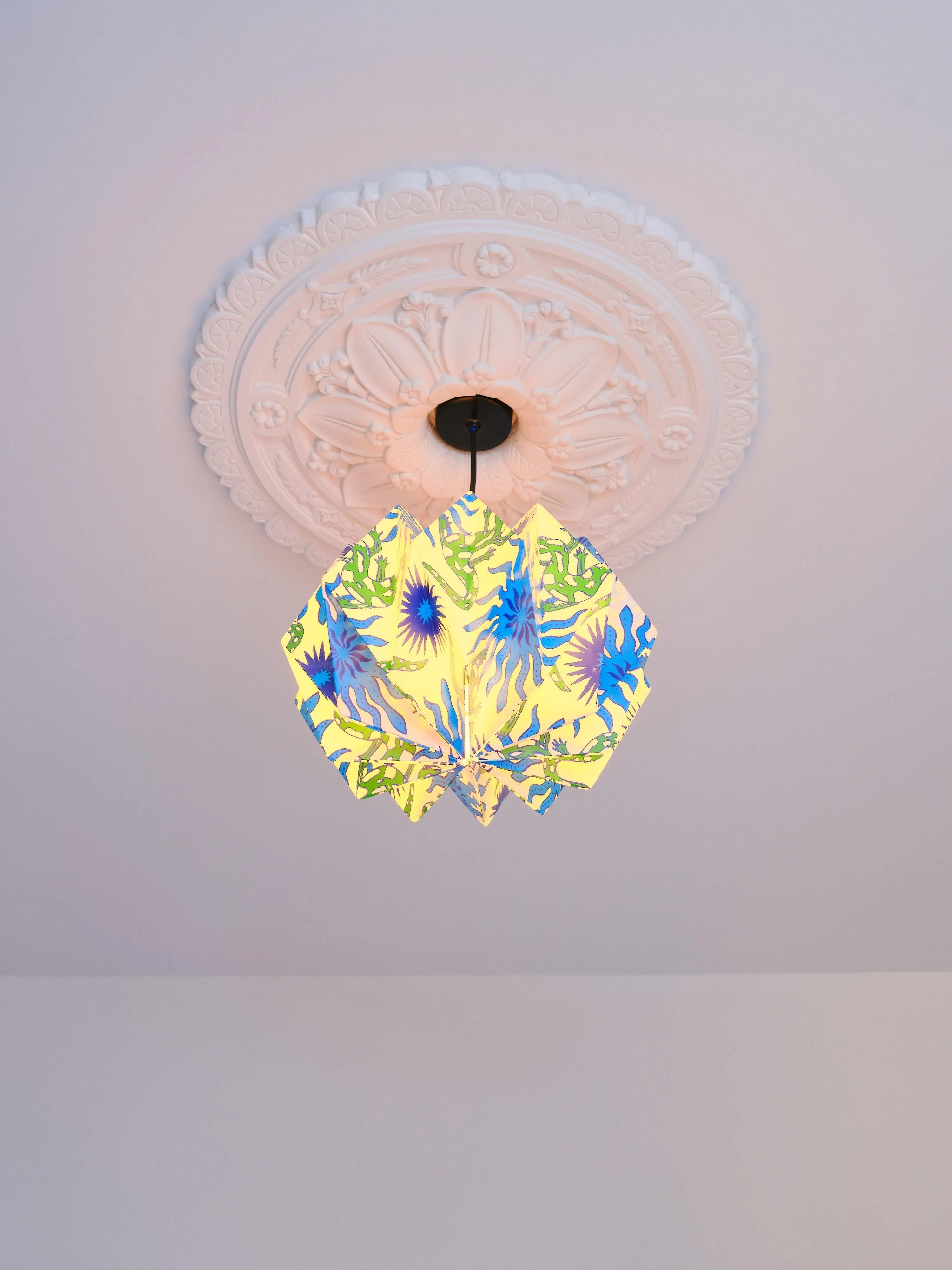 Origami Paper Lightshade Orbit 'Dancing Lizards'