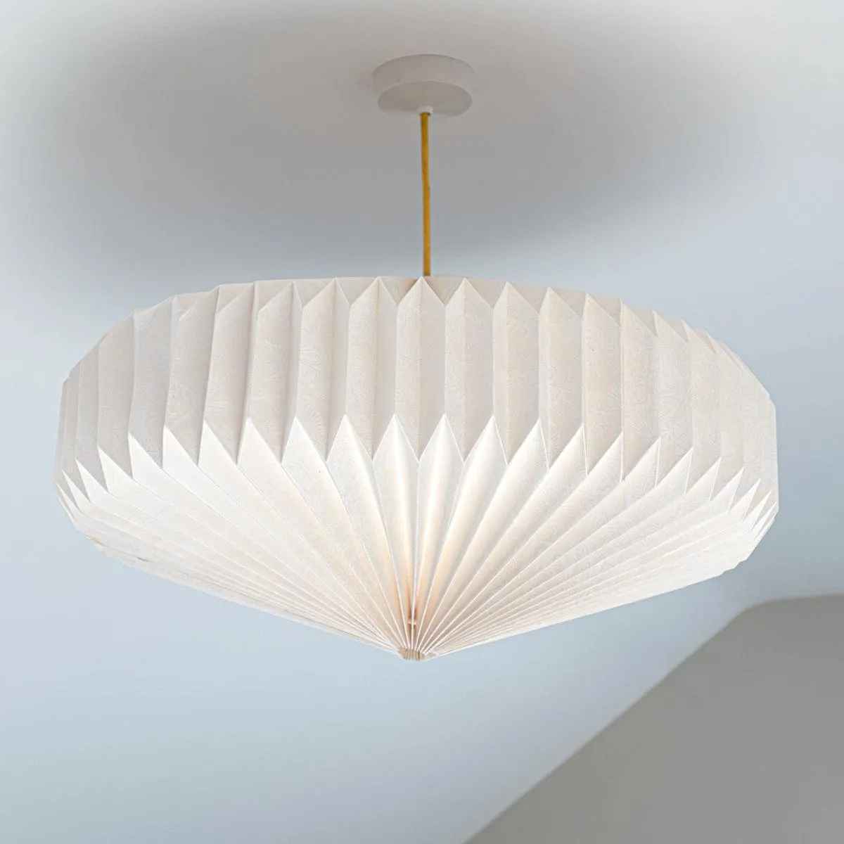 Origami Paper Lightshade Saucer 'White Safari Toile'