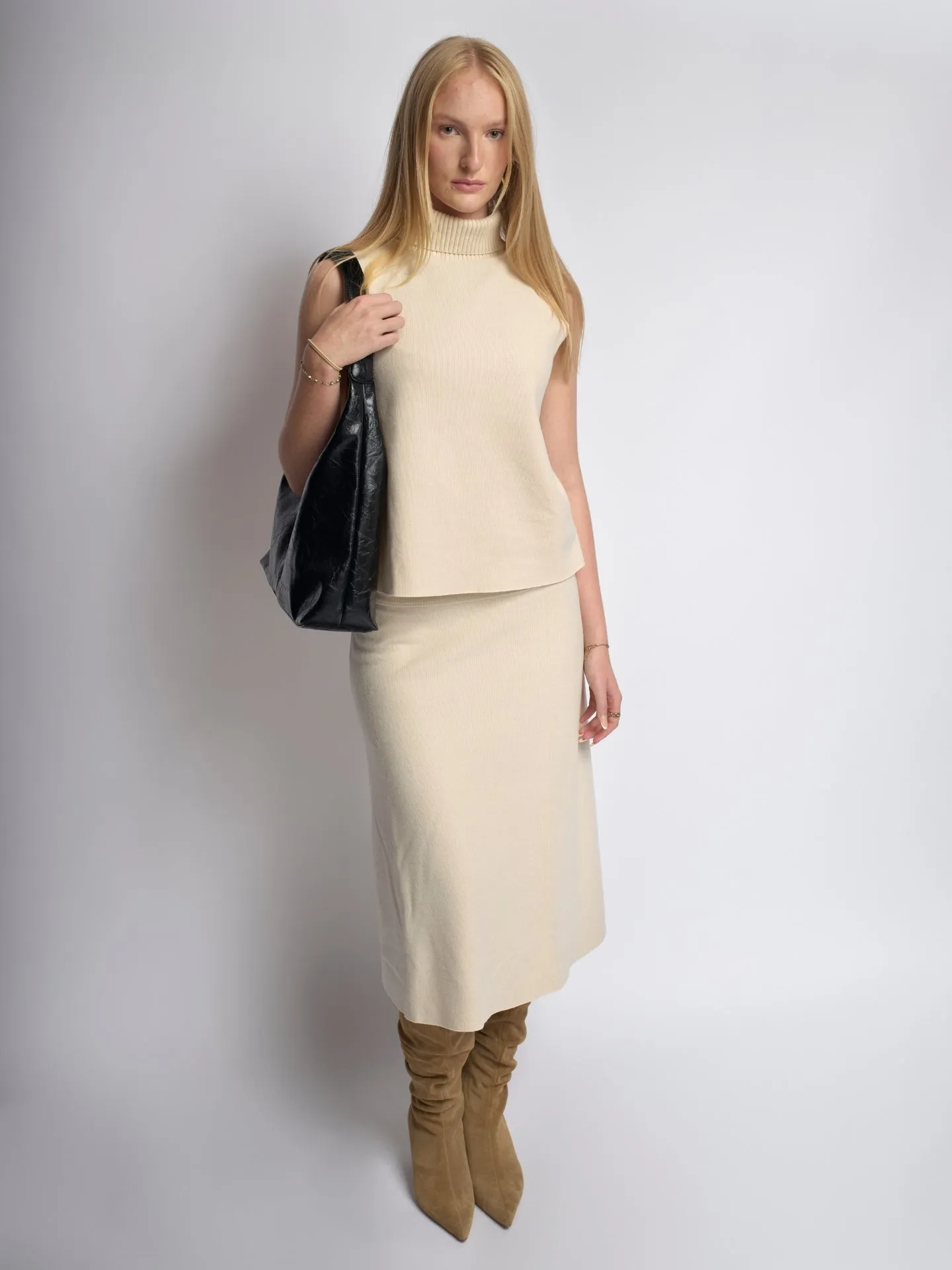 Sadie | Distressed Lightweight Tote