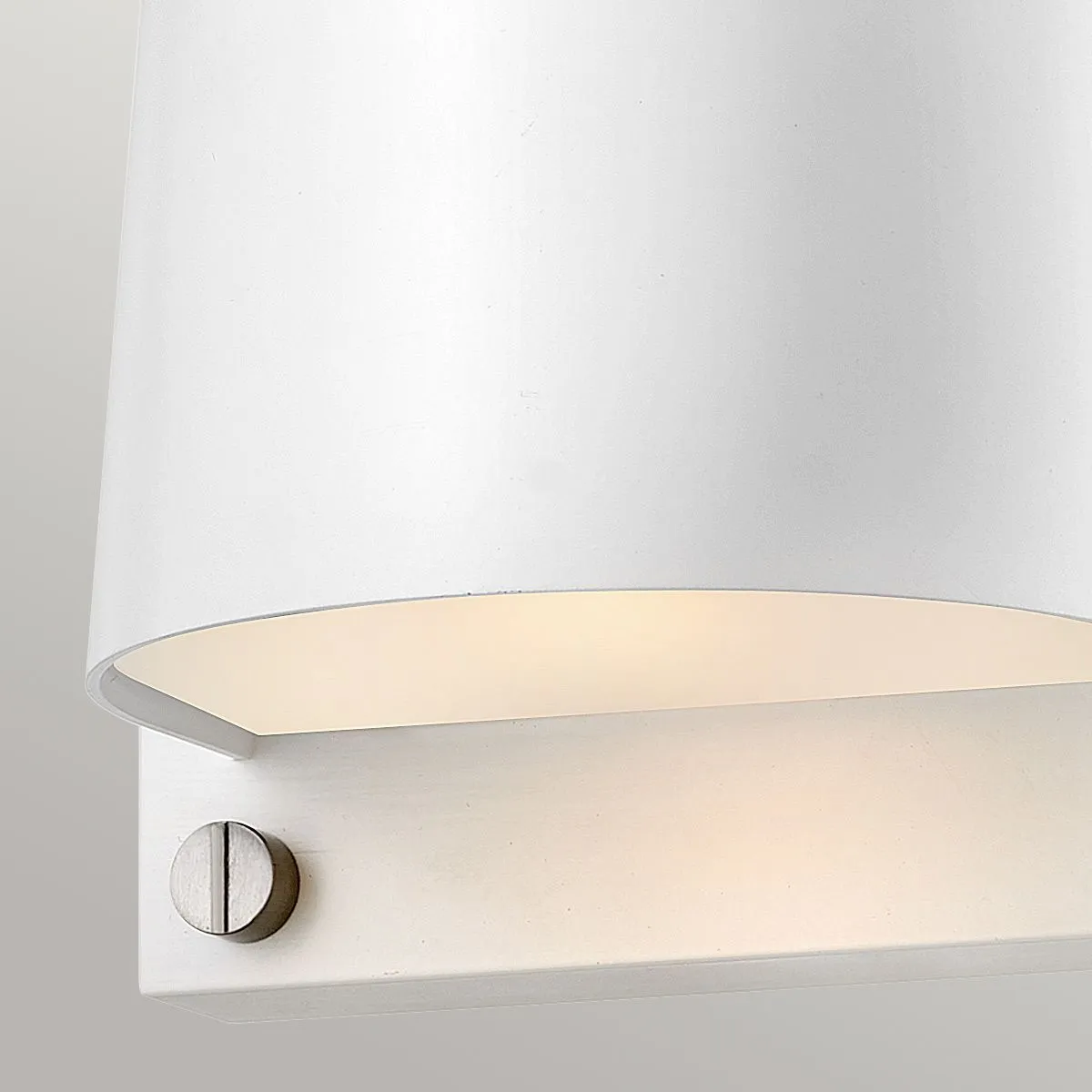 Scout 1lt Small Wall Light | Satin White