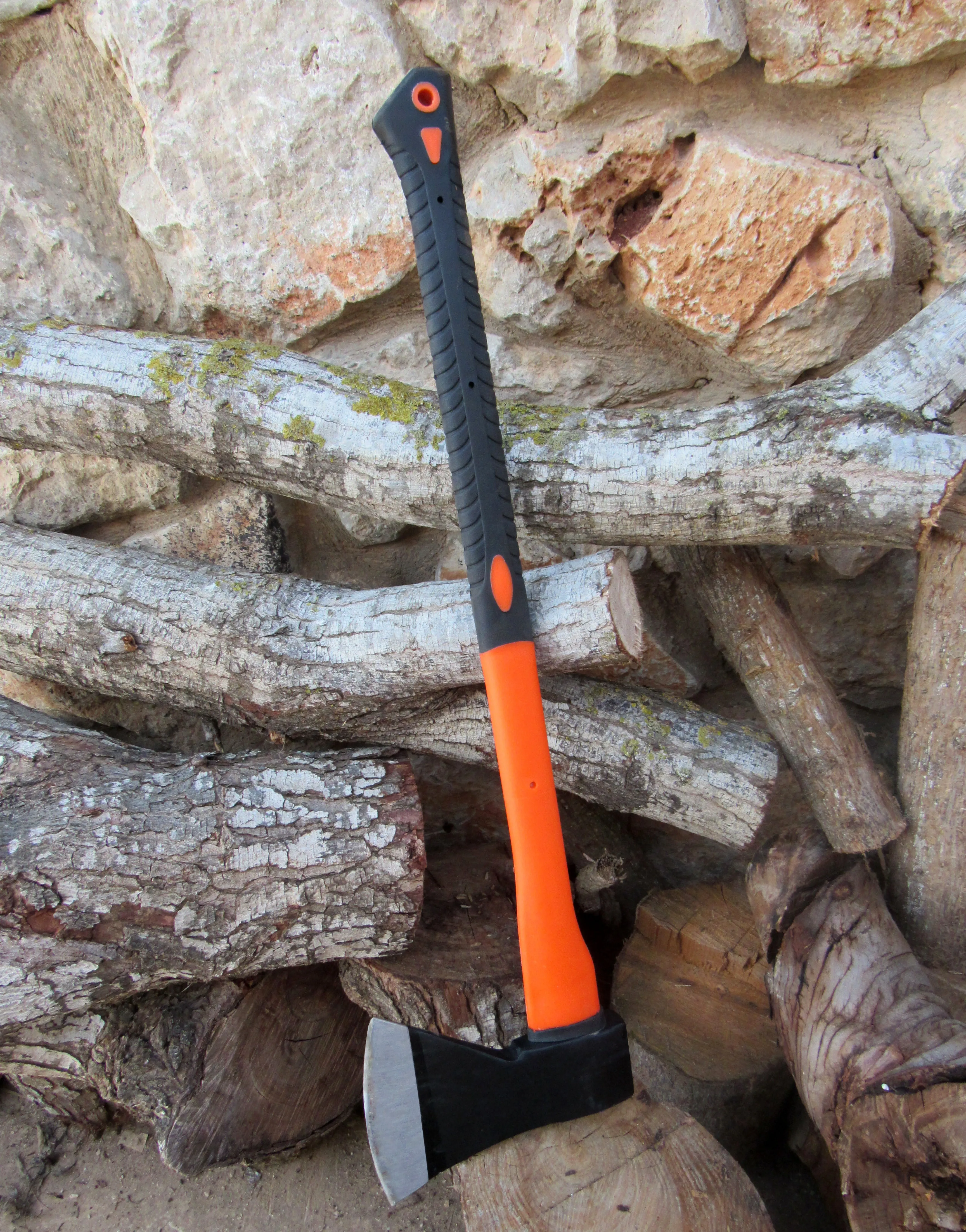 TABOR TOOLS 27 Inch Chopping Axe With Fiberglass Handle and Anti-Slip Grip