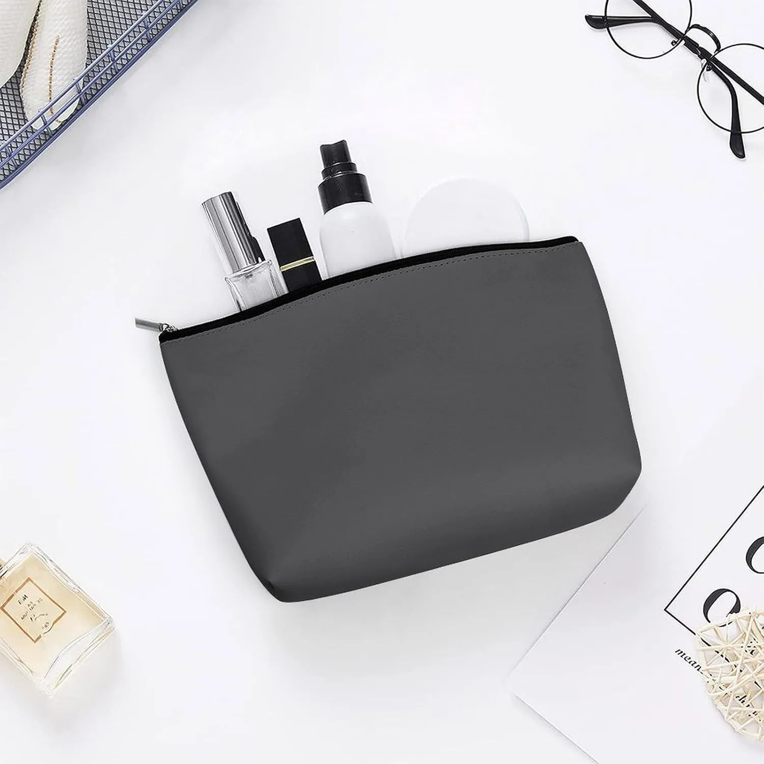 Travel Makeup Bag, Solid Plain Dark Gray Elegant Modern Cosmetic Bags for Women Large Capacity Waterproof Toiletry Pouch Make up Organizer
