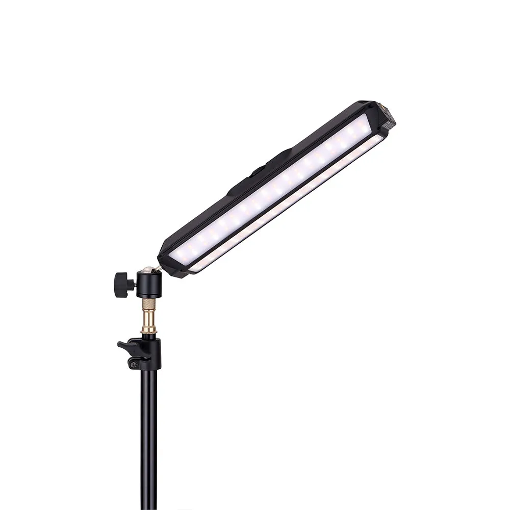 TRIPOD STAND 