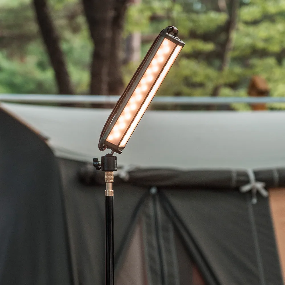 TRIPOD STAND 