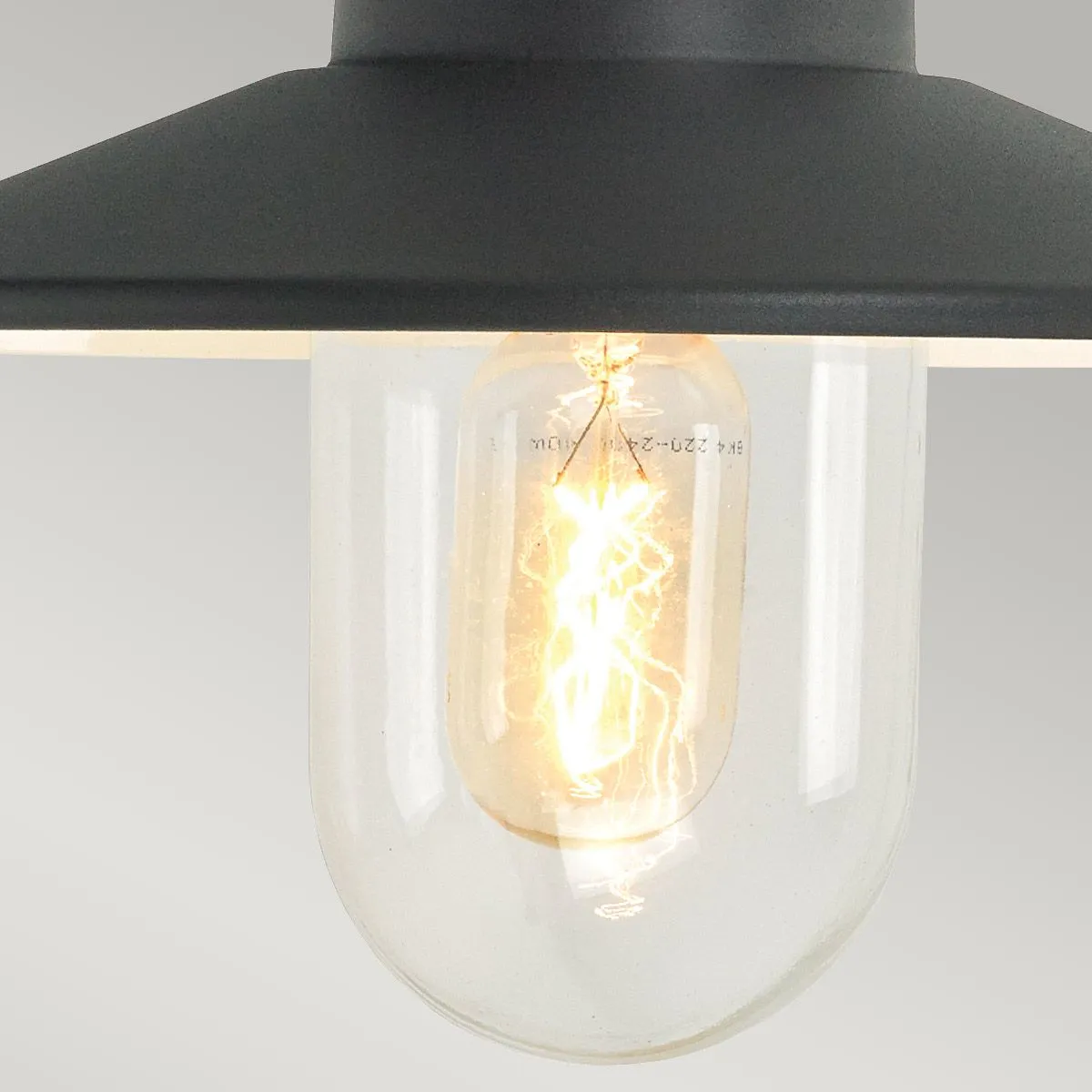 Vansbro 1 Light Wall Lantern Black      | Black